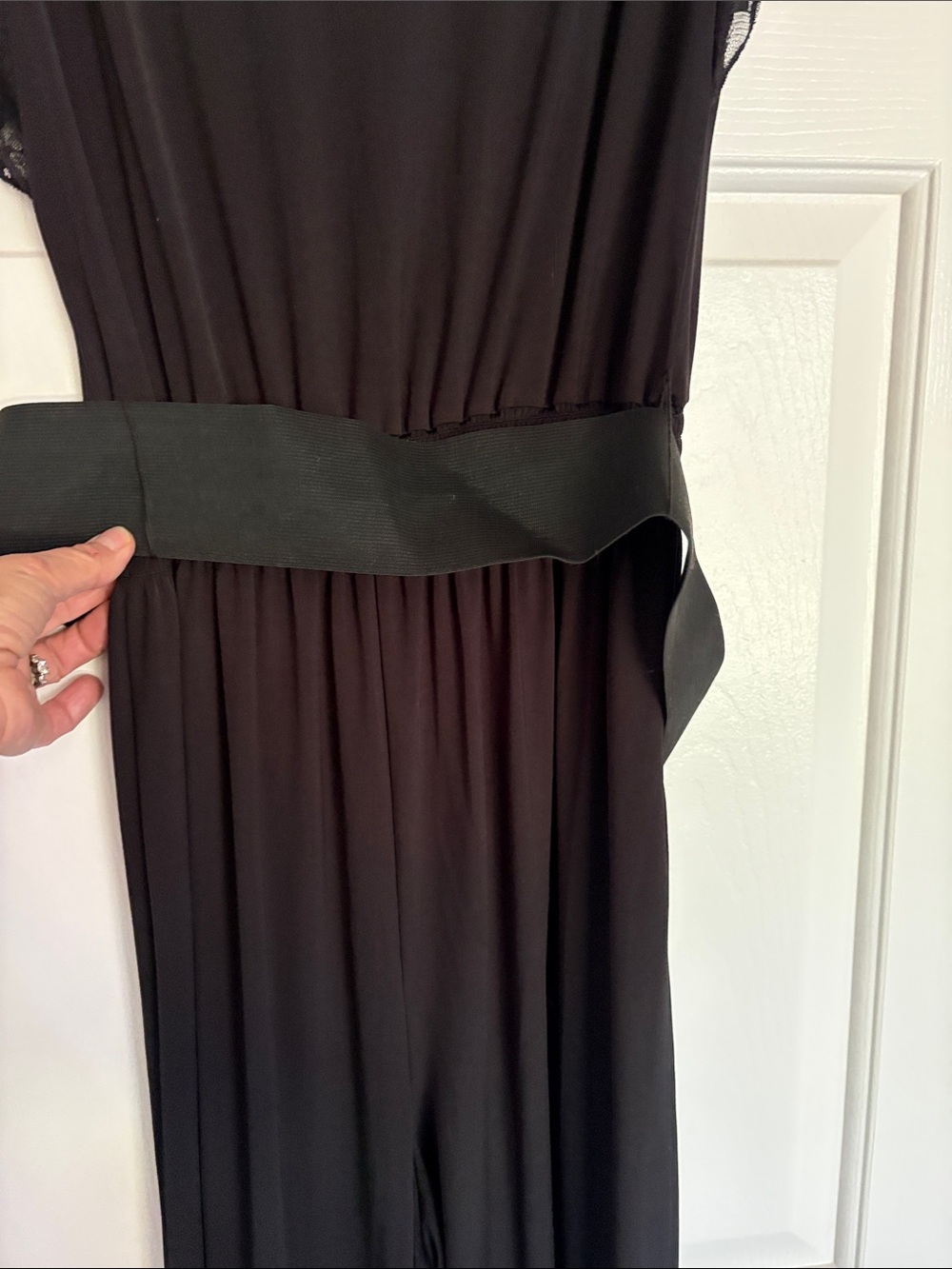 AGB size Medium Black Lace-Sleeve Maxi Pantsuit with Belt - Picture 4 of 7